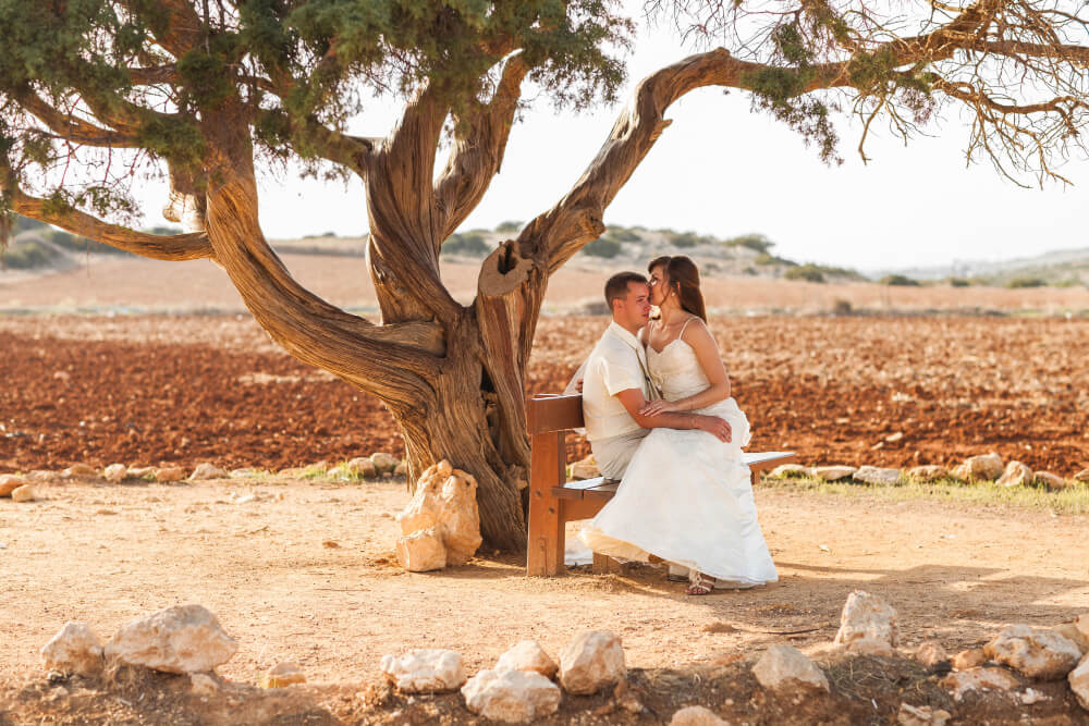 שידור חי לחתונה בגן אירועים שורש